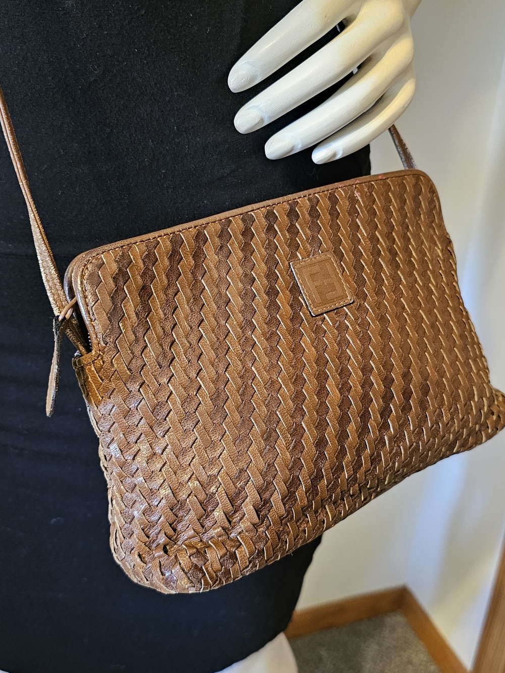 Fendi Brown Woven Leather Crossbody. Vintage Bag With COA - Picture 13 of 16